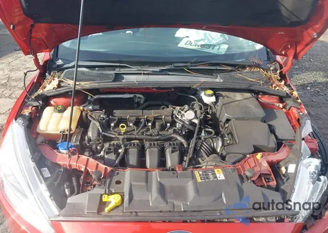 2018 Ford Focus Se из США, поврежденный, VIN 1FADP3K26JL261460